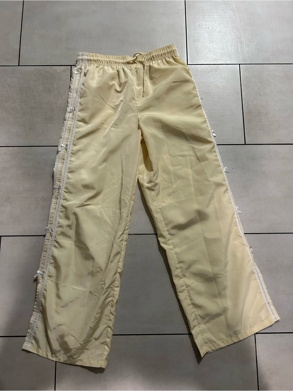Rebel Yell Pale Yellow Elastic Waist Satin Shorts